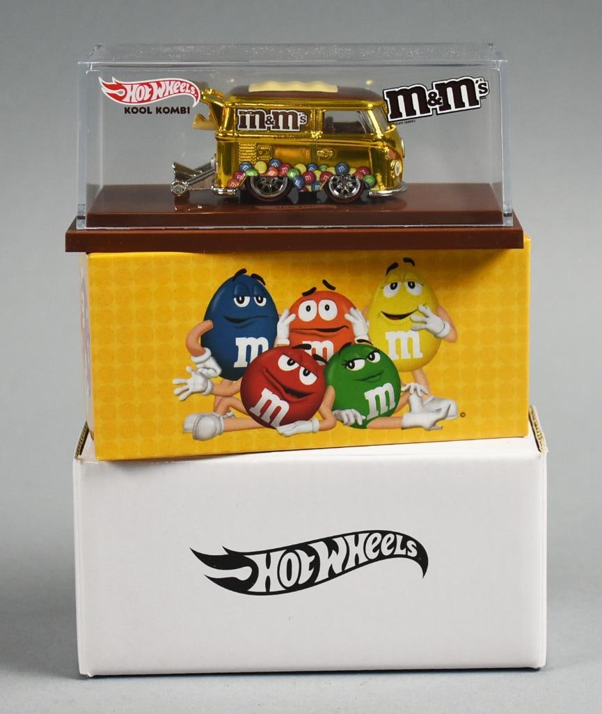 2013 Hot Wheels RLC M&Ms Volkswagen Kool Kombi-LE 366/4000-NOS (1 of 6)