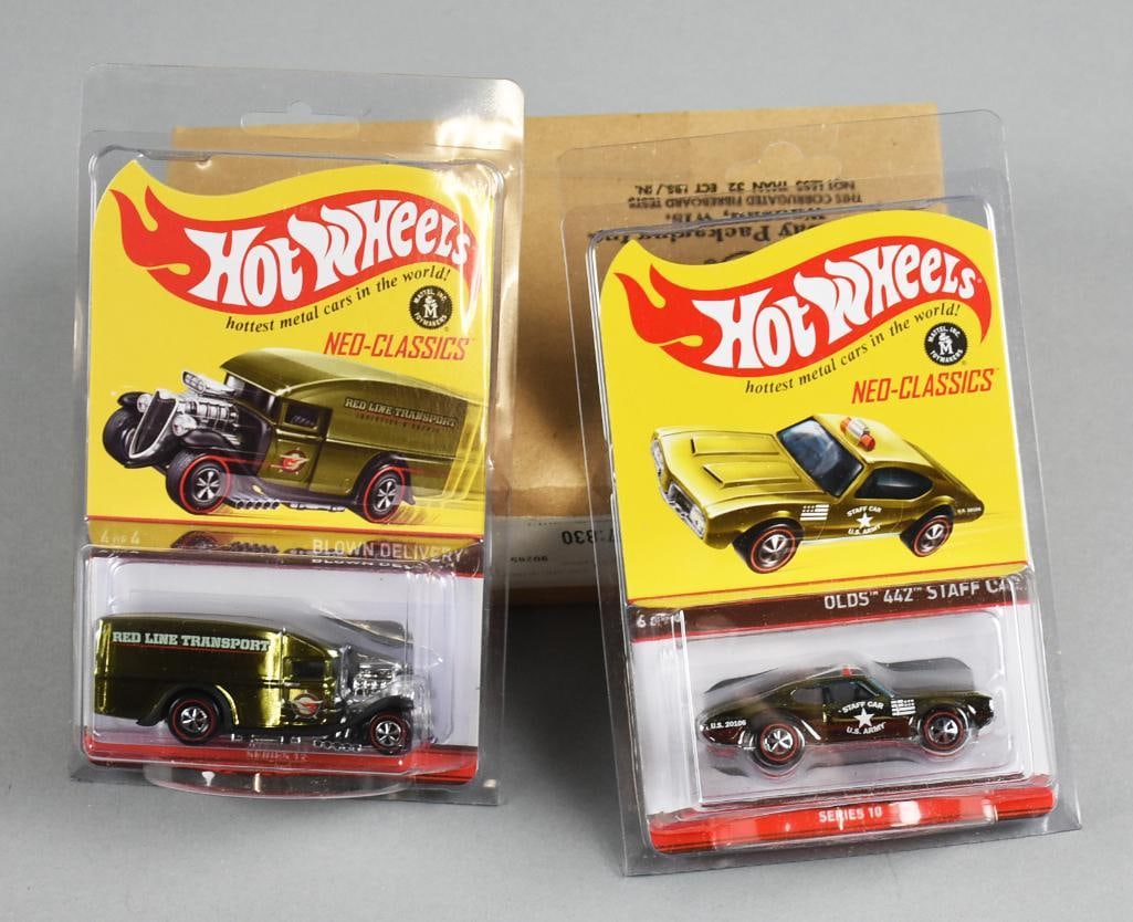 (2) 2000s Mattel Hot Wheels Neo Classics  Ltd Ed-MOC-NOS (1 of 4)
