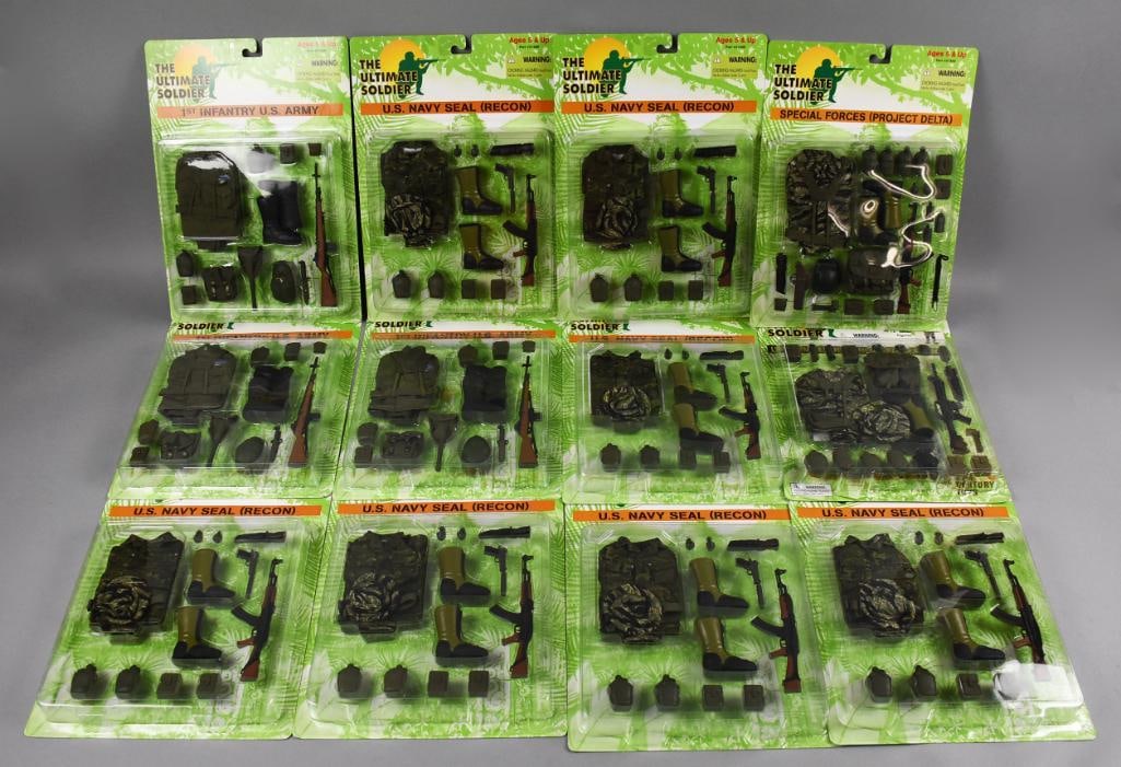 (12) 1997 21st C Ultimate Soldier Uniforms w/ Access-MOC-NOS (1 of 3)