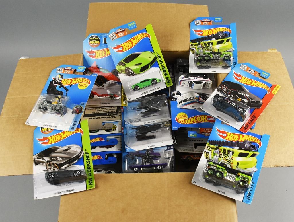 (133) 2000s Mattel Hot Wheels Die-Cast Assortment-MOC-NOS (1 of 4)