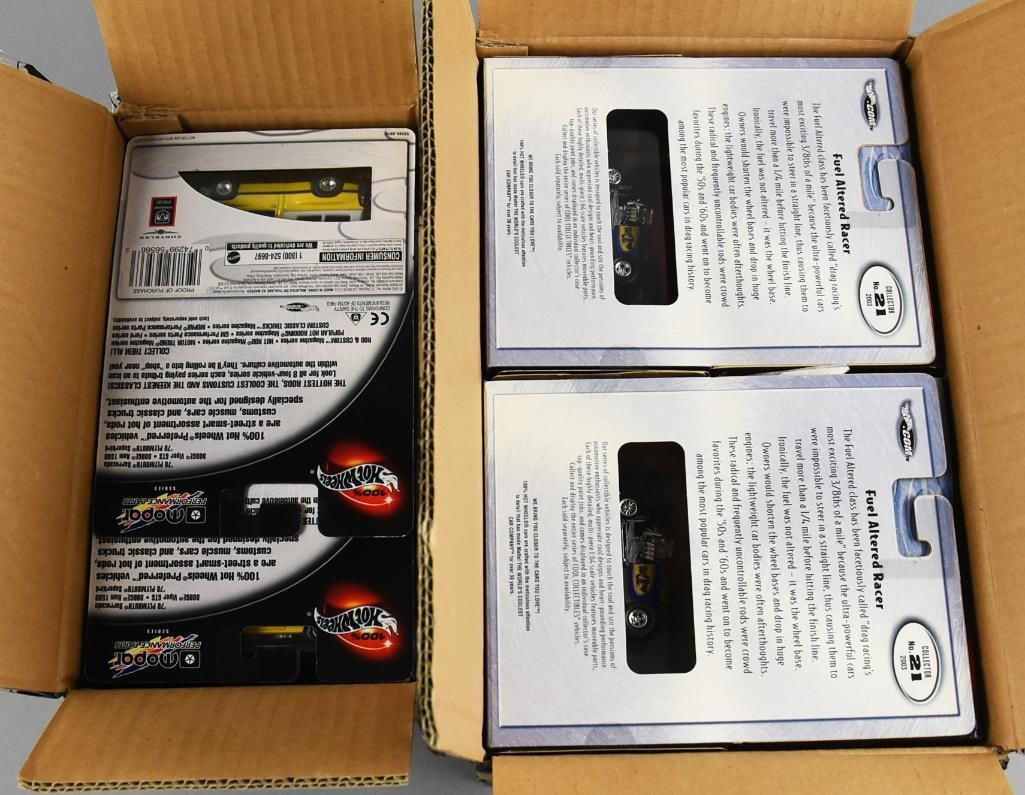 (24) 2000s Mattel 100% Hot Wheels 2 Factory Cases NOS (1 of 5)