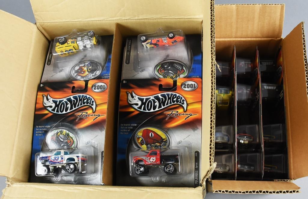 (36) 2000s Mattel Hot Wheels J4012/22623 Factory Case-MOC-NOS (1 of 5)