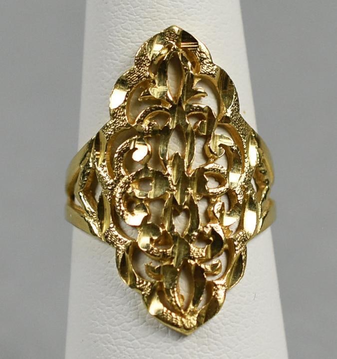 14k Gold Filigree Ring: Vintage Cohen-Newton 14K Yellow Gold Textured Filigree Ring Beautiful vintage 14K yellow gold ring from designer Cohen-Newton Co. It is scroll filigree with interesting texture throughout. It is stamp