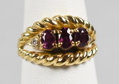 14k Gold Ruby & Diamond Ring