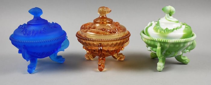 (3) Vintage Westmoreland Glass Argonaut Shell Candy Dishes