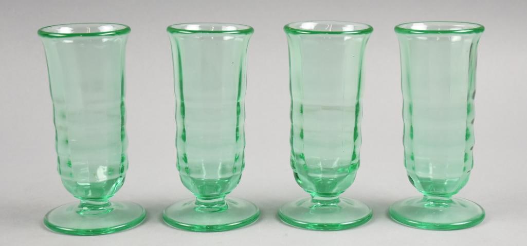 Vintage Paden City Party Line Uranium Green Soda Glasses (1 of 5)
