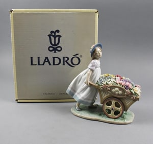 1998 Lladro Porcelain Loves Tender Tokens 6521-Original Box