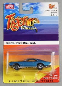 SCARCE 2000 Tiger Wheels Buick Riviera-1966-MOC-NOS
