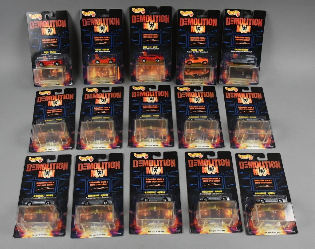 (15) 1993 Hot Wheels Demolition Man Die-Cast-MOC-NOS: Lot is 15 1993 Mattel Hot Wheels Demolition Man Die-Cast-MOC-NOS. Single owner collection from the largest toy collector on the West Coast.
