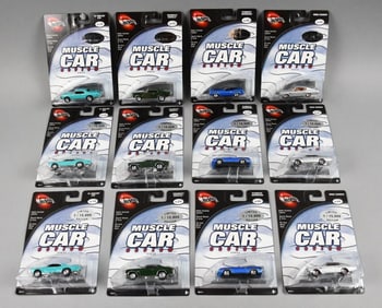 2002 Mattel Hot Wheels Muscle Car Factory Case-MIB-NOS