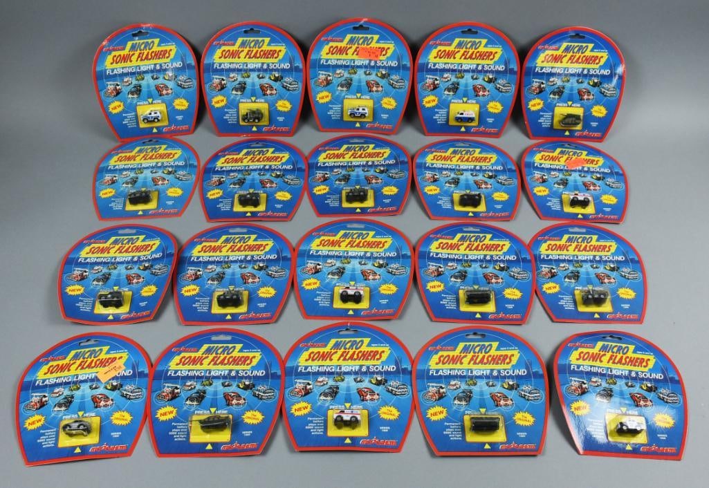 (20) Majorette Micro Sonic Flashers Flashing Light Sound-NOS (1 of 2)