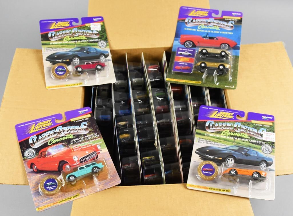 (35) 1996-97 Johnny Lightning Classic Customs-Corvette-NOS (1 of 5)