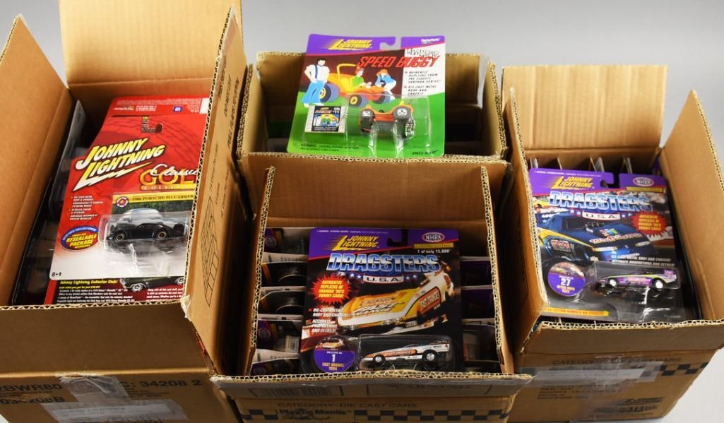 (82) 1990s-00s Johnny Lighting Asst. Factory Cases-MOC-NOS (1 of 4)