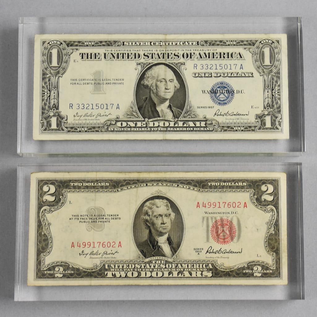 1953 A $2 Two Dollar Bil 1957 $1 One Dollar Silver Certificate: Lot is a 1953 A $2 Two Dollar Bill and 1957 $1 One Dollar Silver Certificate. Both encased in a block of lucite.