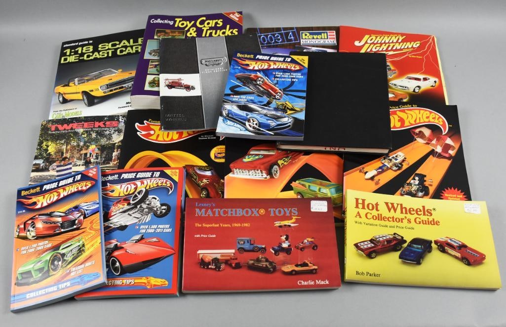 (15) Toy Price Guides and Collector Guides: Lot is a nice collection of Toy Price Guides and Collector Guides. Includes Collecting Toy Cars and Trucks, Hot Wheels, Matchbox, Revell and more. Price guides may be outdated, but they are fantastic