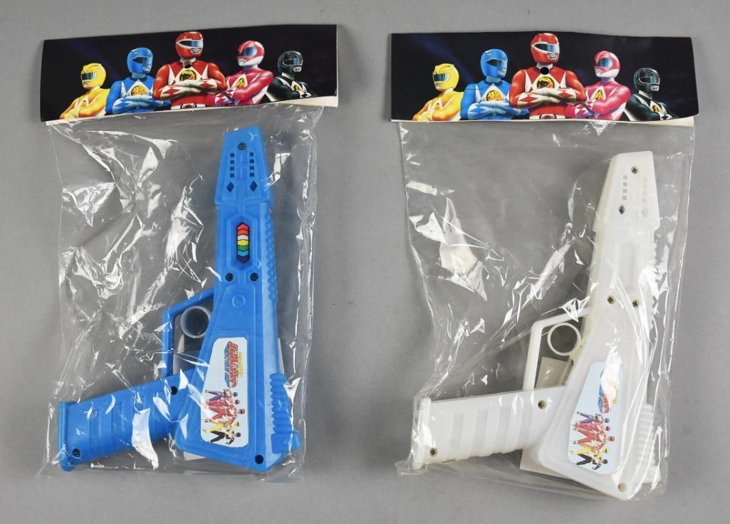 Vintage Power Rangers Plastic Space Guns - Import-MIP-NOS: Vintage Power Rangers Plastic Space Guns - Import-MIP-NOS. Unknown manufacturer. These guys are rare and not many exisit. Single owner collection from the largest toy collector on the West Coast.