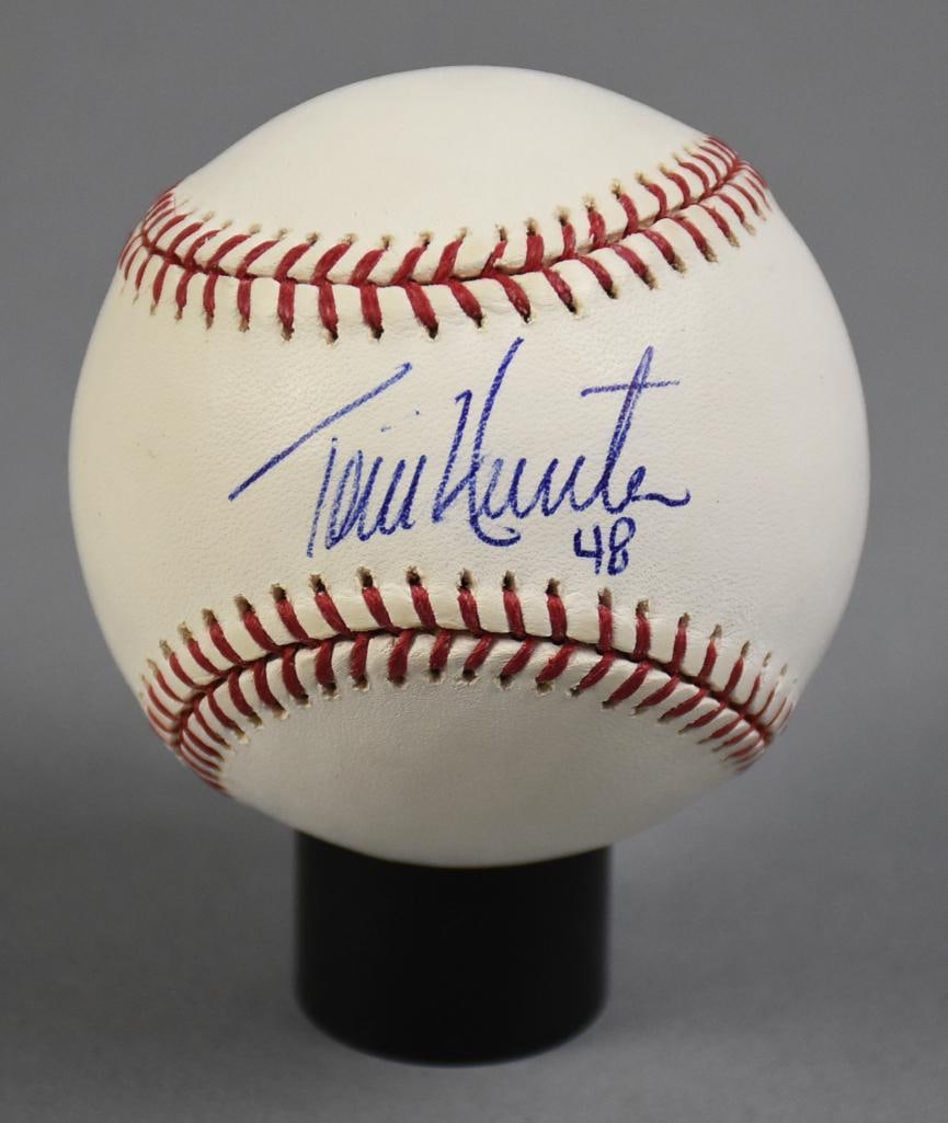 Torii Hunter Signed Game Used Ball, MLB Hologram Sticker (1 of 4)