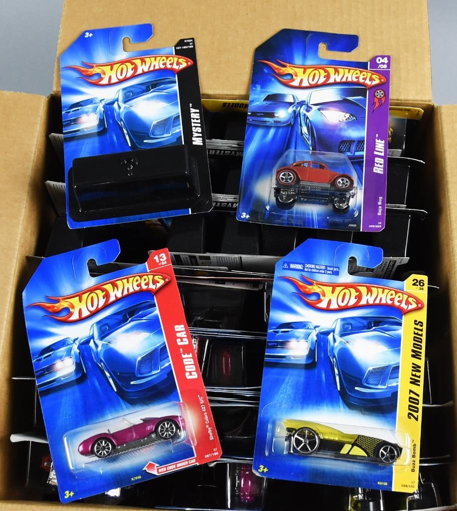 (94) 2000s  Hot Wheels Basic Assort. Die-Cast-MOC-NOS (1 of 4)