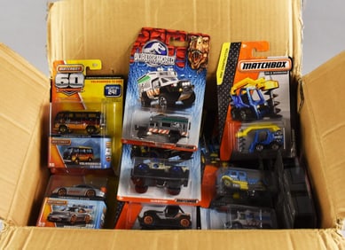 (90) 2000s Mattel Matchbox Die-Cast Assortment-MOC-NOS