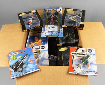 (32) 1990s-00s Matchbox/Maisto Aircraft Die-Cast-MOC-NOS