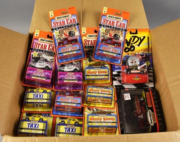 (34) 1990s Mattel Matchbox Star Cars & More Die-Cast-MOC-NOS