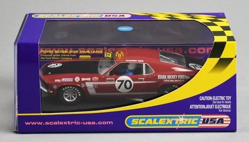 Hornby Hobbies Scalextric Ford Boss 302 Mustang 1:32-MIB-NOS