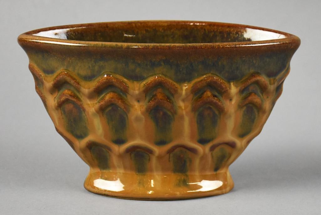 c1930 Fulper Art Pottery Copperflake Pillow Vase: Gorgeous vintage art pottery from Fulper. Pillow vase with copperflake glaze high gloss outer glaze and matte inner. Impressed mark used from 1929-1934 and measures 3.5" x 6".?From the home of a colle