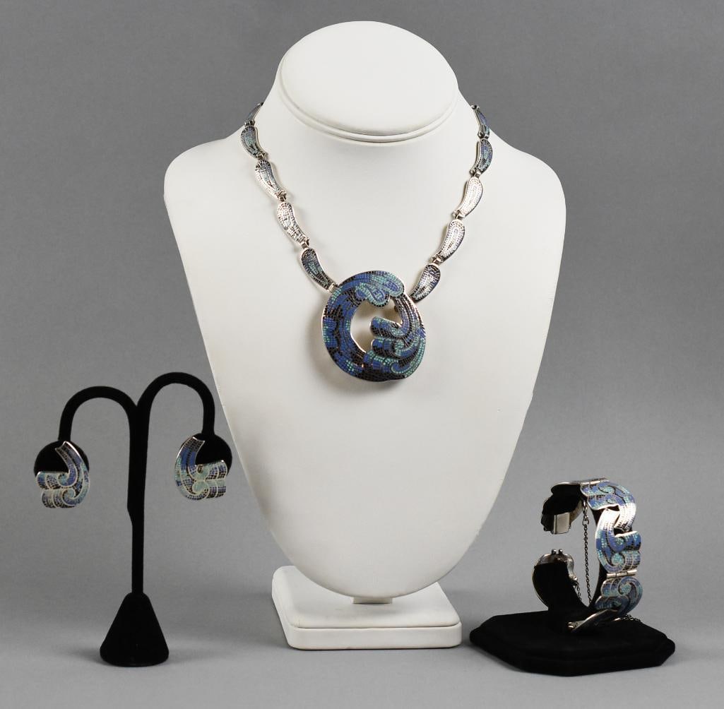Margot De Taxco Sterling & Enamel Waves Parure: This incredible sterling set is from Taxco, Mexico internationally known jewelry artist Margot Van Voorhies Carr aka Margot De Taxco (1937-1974). Set is sterling silver with two shades of blue and bla