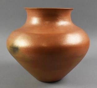 Felipe Ortega (Apache, 1951-2018) Micaceous Clay Pottery