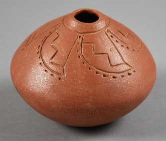 Felipe Ortega (Apache, 1952-2018) Micaceous Clay Pot