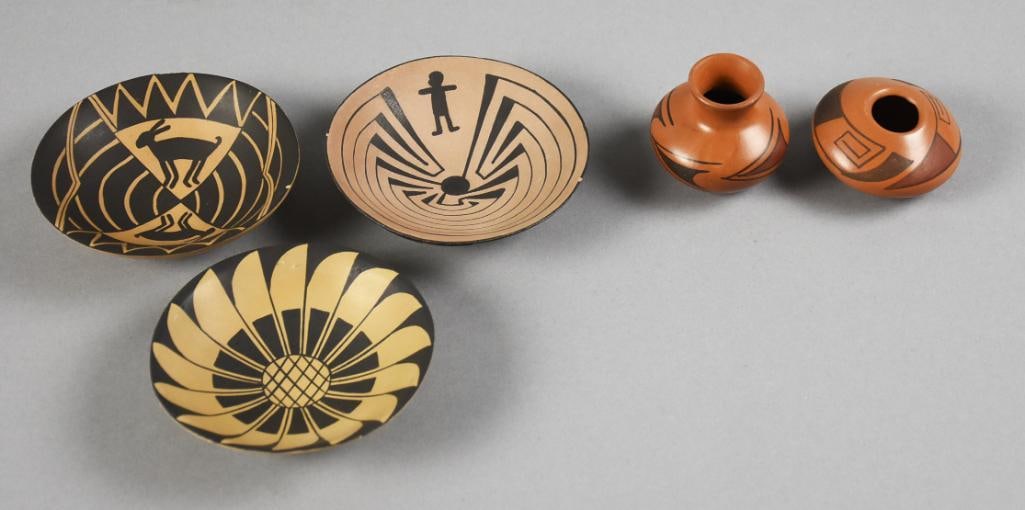 Martha Martinez Dominguez & More Mata Ortiz Pottery (1 of 9)