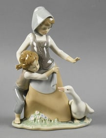 Retired Lladro Avoiding The Goose No. 5033  Signed Lladro
