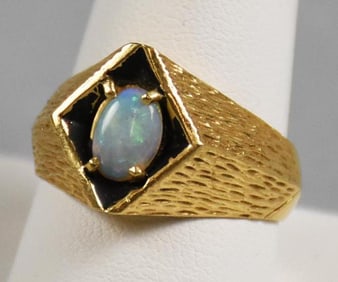 Vintage Barker 14K Yellow Gold and Opal Ring