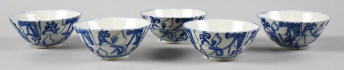 Vintage Chinese Blue & White Porcelain Rice Bowls