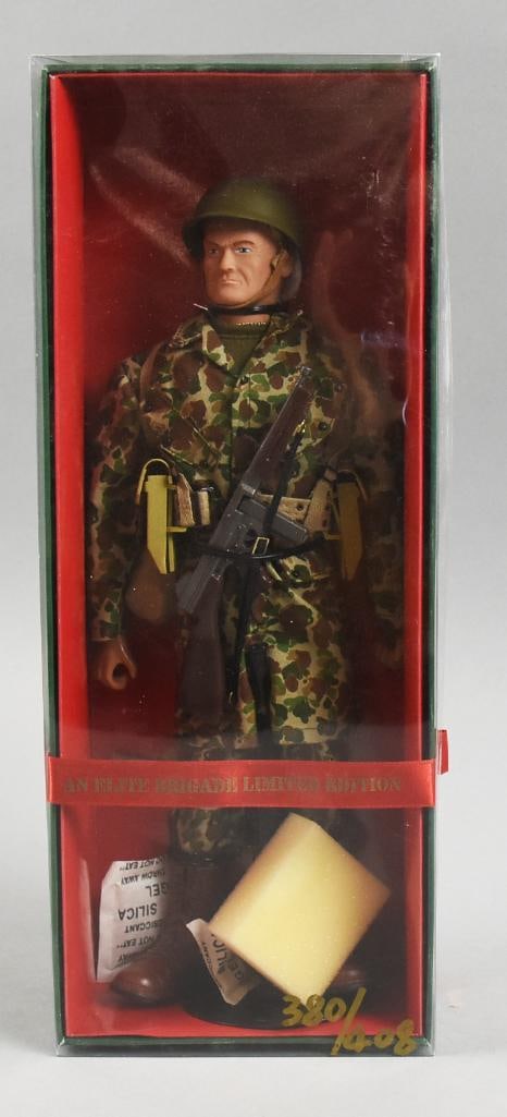 Cotswold Collectibles USMC Paramarine 1:Scale-MIB-NOS: Lot is a Cotswold Collectibles Elite Brigade USMC Paramarine 1:Scale-MIB-NOS. Single owner collection from the largest toy collector on the West Coast.