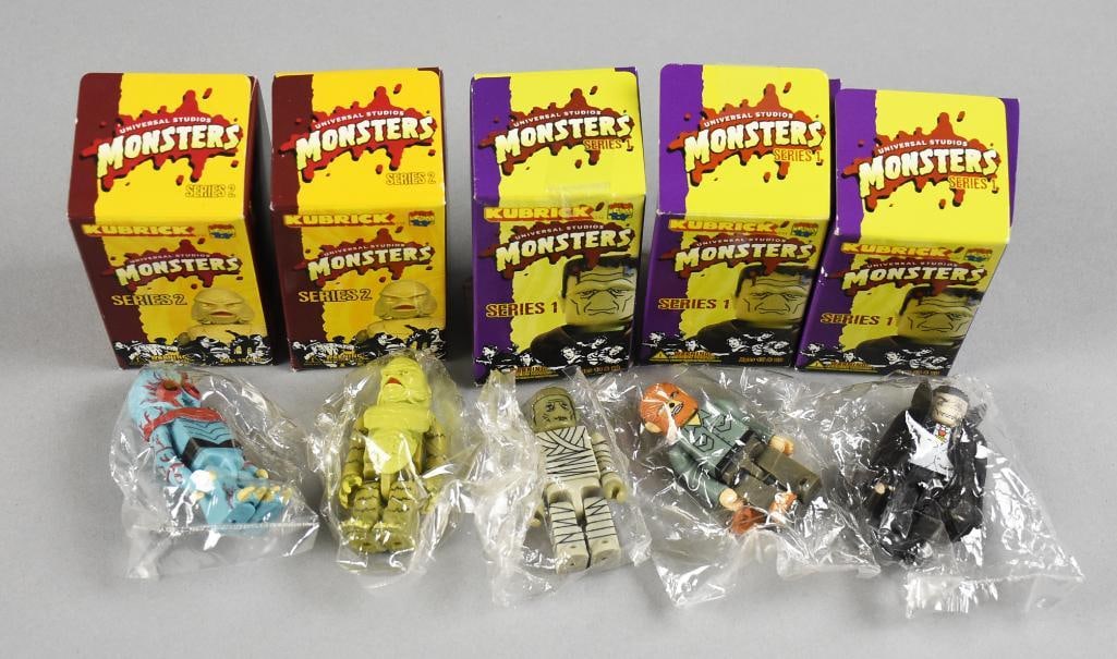 Medicom Kubrick Universal Monsters Jointed Figs MIB NOS (1 of 4)