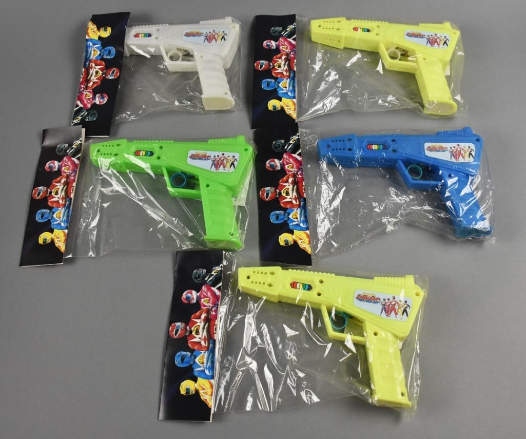 Vintage Power Rangers Plastic Space Guns-Import-MIP-NOS: Unbranded, one white, one blue, one green and two yellow for a total of five. Single owner collection from the largest toy collector on the West Coast.