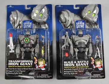 (2) 1999 Trendmasters Build & Battle Iron Giant   MOC-NOS