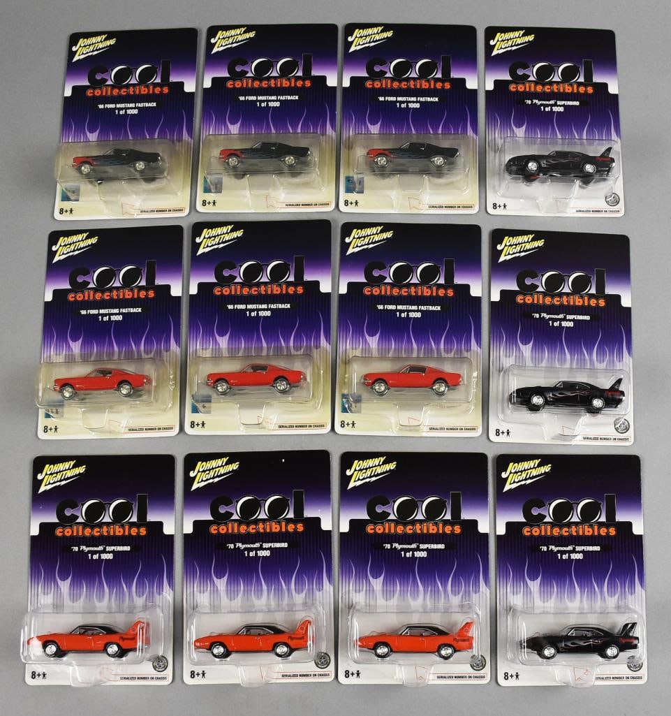(12) 2005 Johnny Lightning Cool Cars Collectibles MOC-NOS (1 of 3)