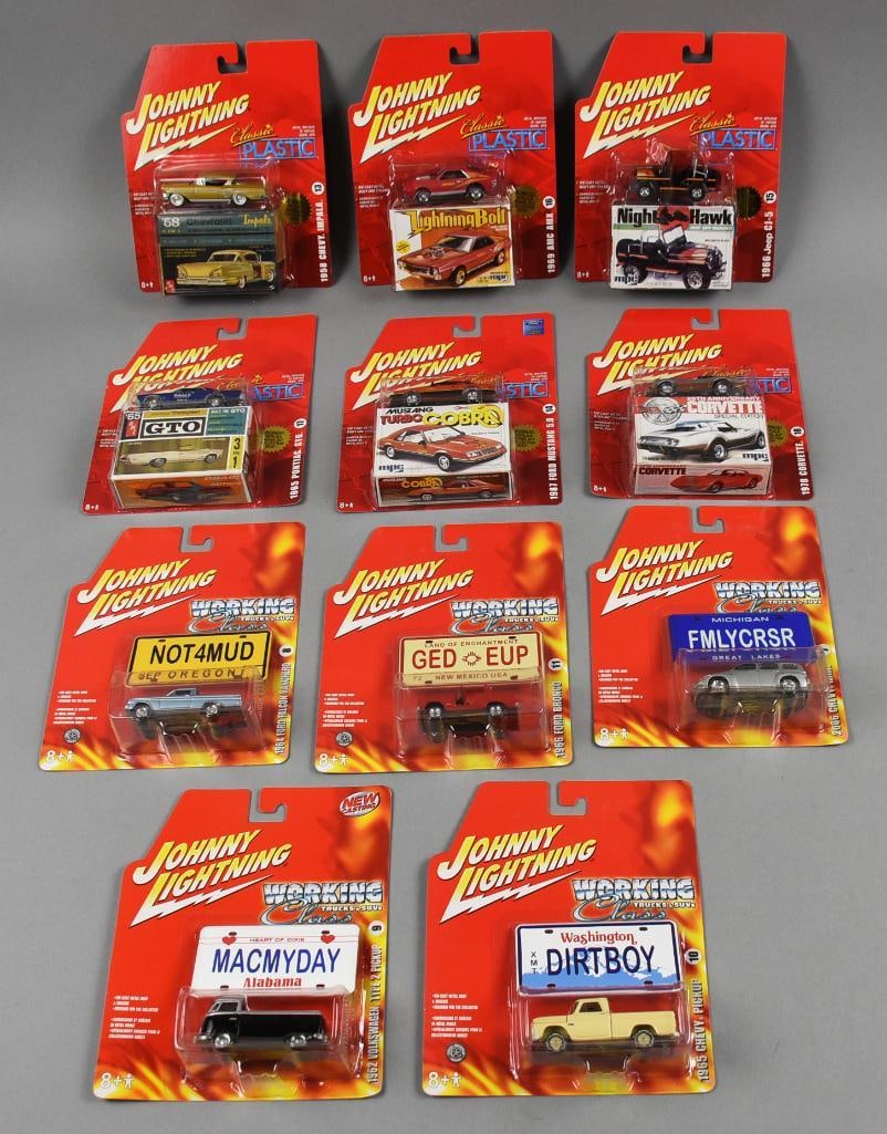 (11) 2005-06 Johnny Lightning Classic Plastic MOC-NOS: Lot is 11 2005-06 Johnny Lightning Classic Plastic-MOC-NOS. Single owner collection from the largest toy collector on the West Coast.