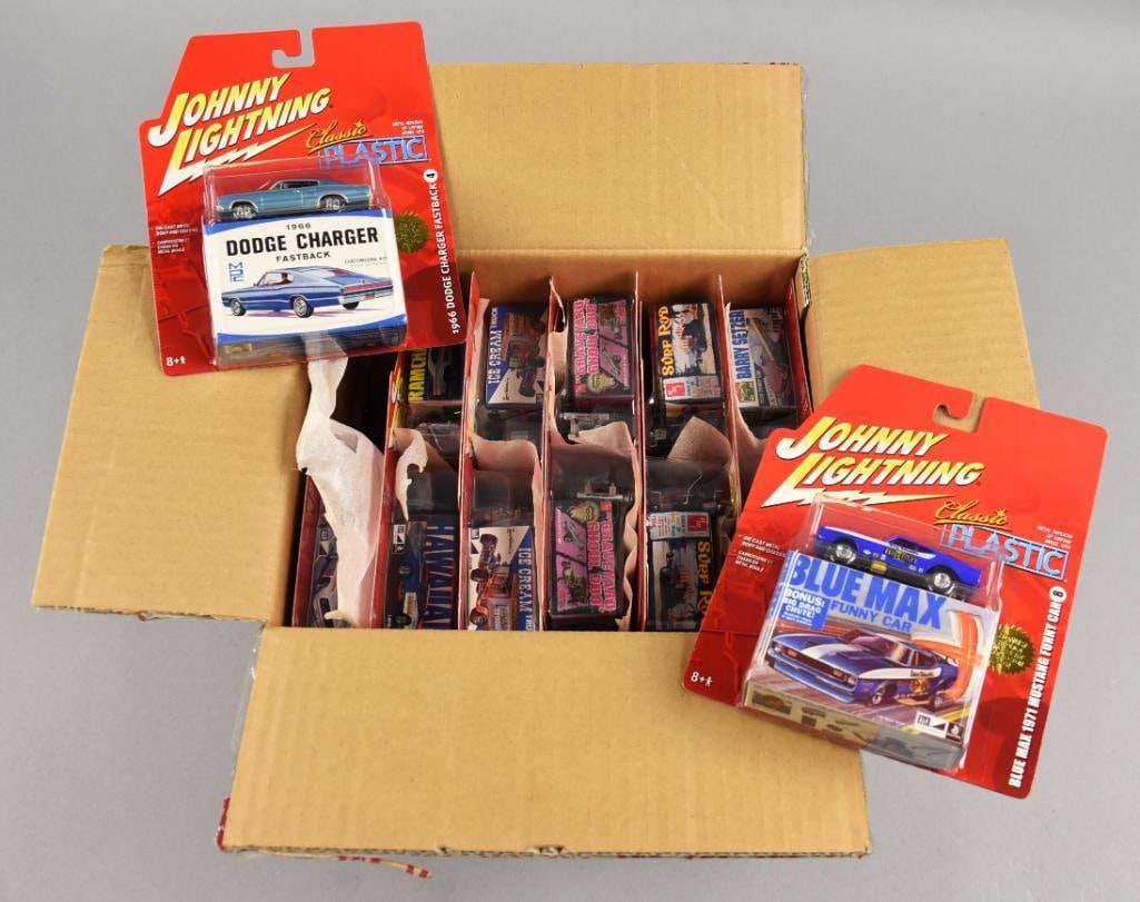 2005 Johnny Lightning RC2 Classic Plastic-Factory Case-NOS: Lot is a 2005 Johnny Lightning RC2 Classic Plastic-Factory Case-NOS. Case appears original with all 12 cars. Single owner collection from the largest toy collector on the West Coast.
