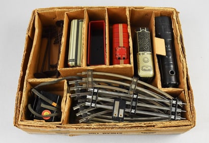 c1950 Marx 5942 Stream Line Locomotive & Tin Car Set