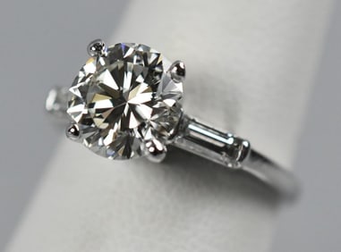GIA 1.86ct VS2 Round Brilliant t Ring