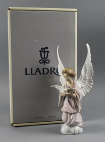 Lladro Porcelain Angel of Peace No. 6131, Original Box