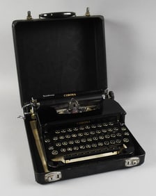 c1940 L.C. Smith & Corona Sterling Portable Typewriter