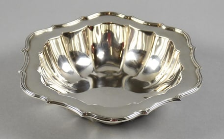 Meriden Brittania Sterling Silver Hollowware Bowl