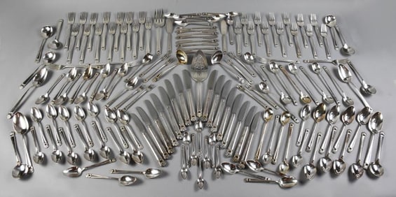 1941 Rogers Bros Eternally Yours Flatware w/ Box