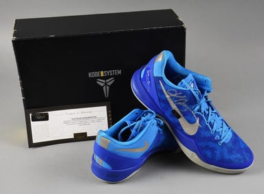 COA Kobe Bryant Signed Nike Kobe 8 Shoe