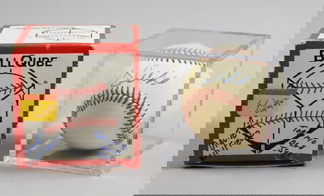 Toronto Blue Jays Dave Winfield Signed Baseball