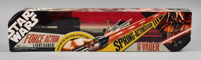 2006 Hasbro Star Wars Darth Vader Force Action Lightsaber MIB
